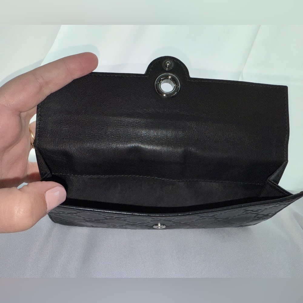 100% Authentic Gucci GG Black Leather Long Bi-Fold Wallet - Picture 6 of 13